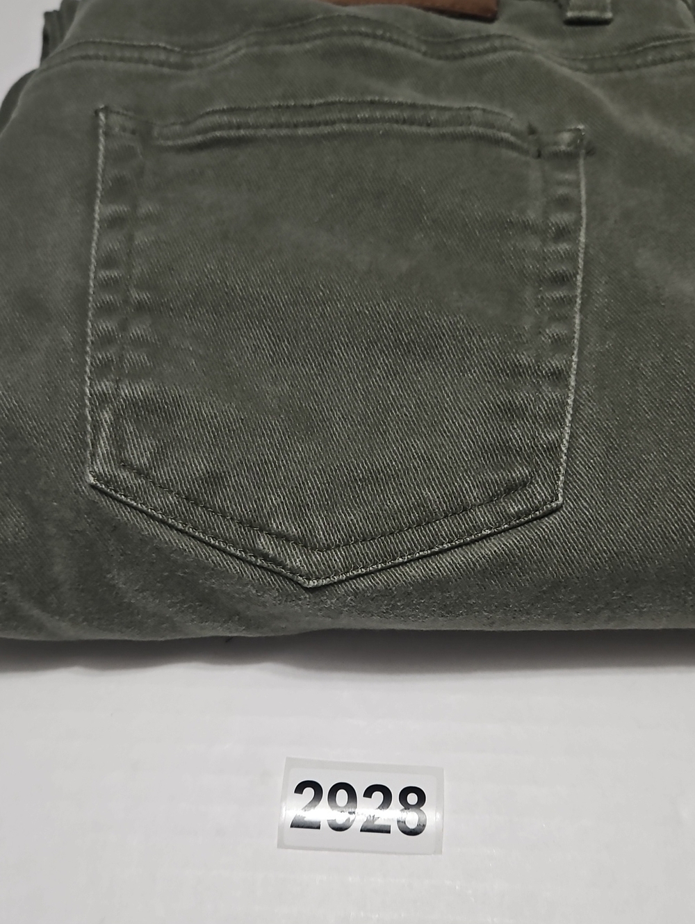 Lauren Jean Co Women's Dark Olive Green Straight Leg Jeans Pants Size 12 - Picture 13 of 13